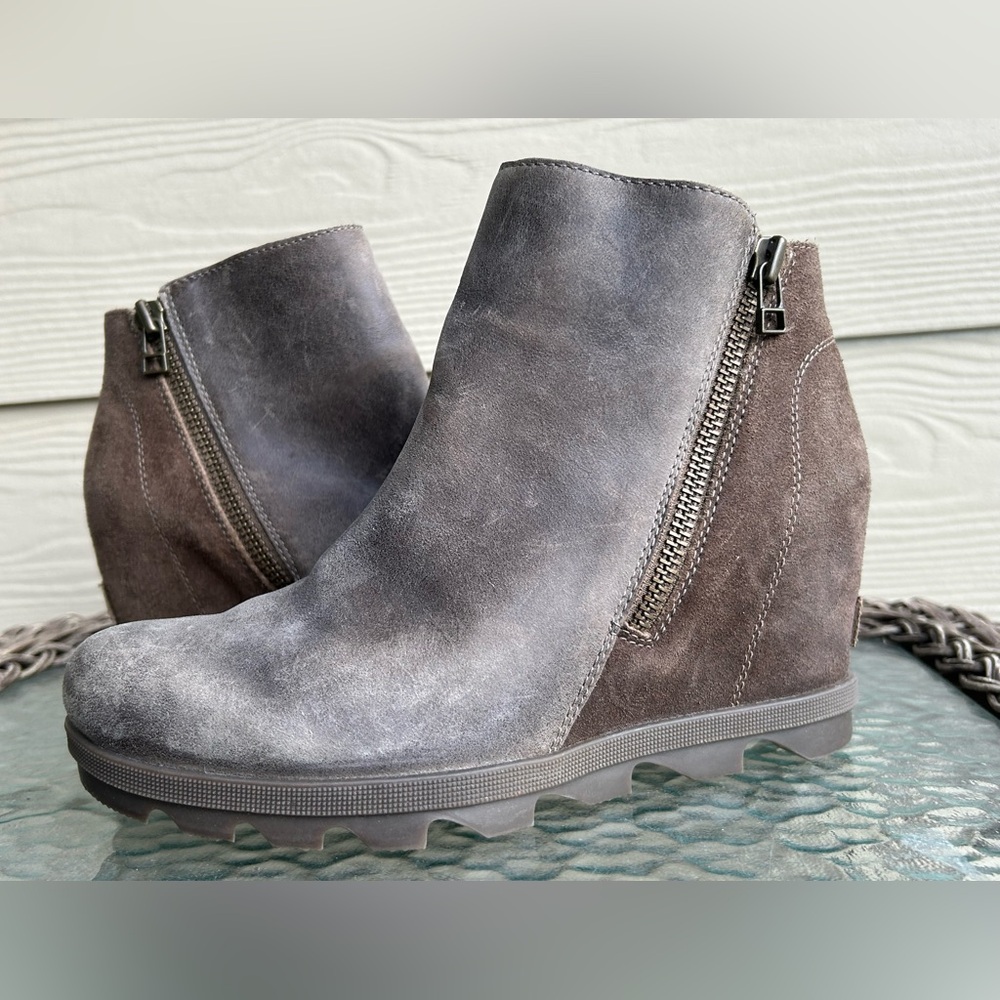 Womens SOREL Joan of Arctic II All-Leather Wedge Booties 8.5